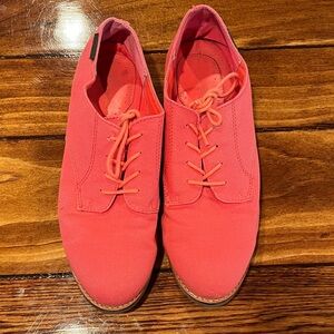 Women's G.H. Bass & Co. Pink Lace-Up Shoes